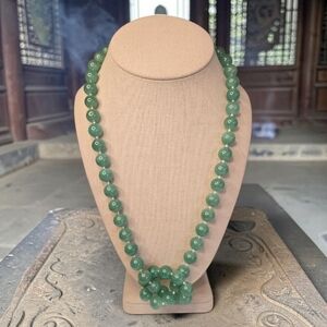 Adventurine Stone Necklace - Vintage